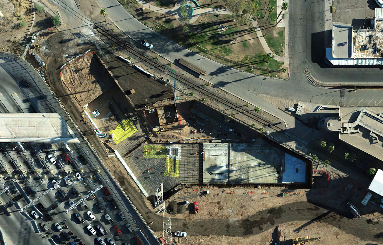 Overhead view of a large building construction area