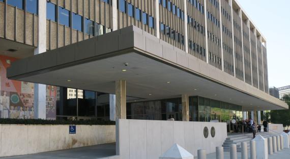 The entrance to the U.S. Federal Building at 300 N. Los Angeles St. in Los Angeles