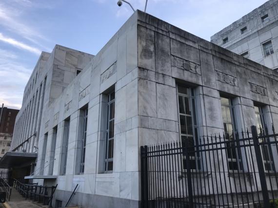 R4 Solomon FB and USCH soft washing 