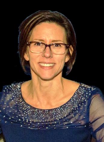 Headshot of Carrie Alexander