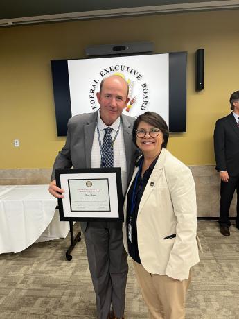 R8 Denise Maes and Al Antonio at CFEB 2024 awards ceremony